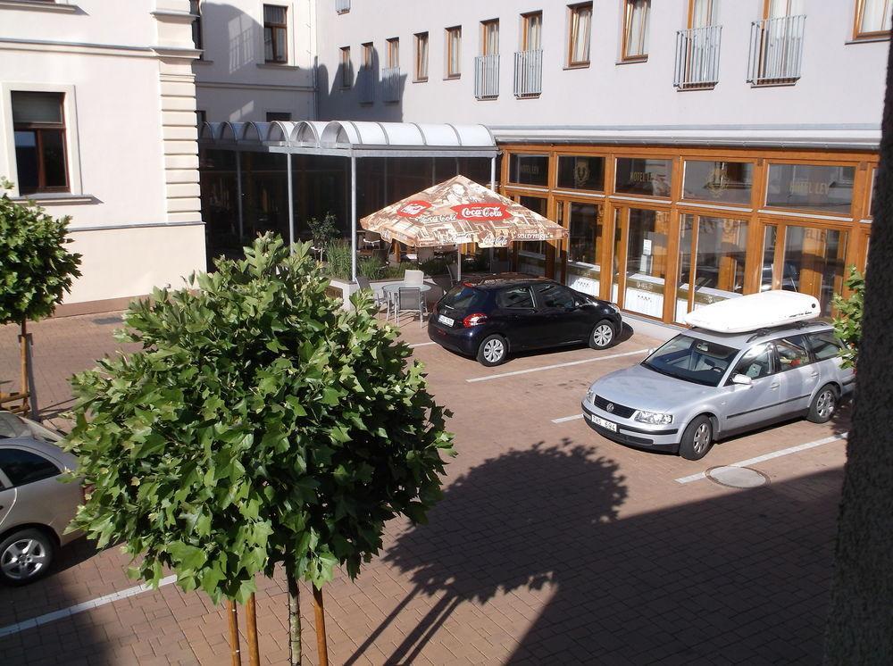 Hotel Lev Lovosice Exterior foto